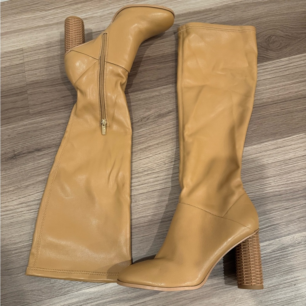 NWT- Franco Sarto women’s tan block heel boots